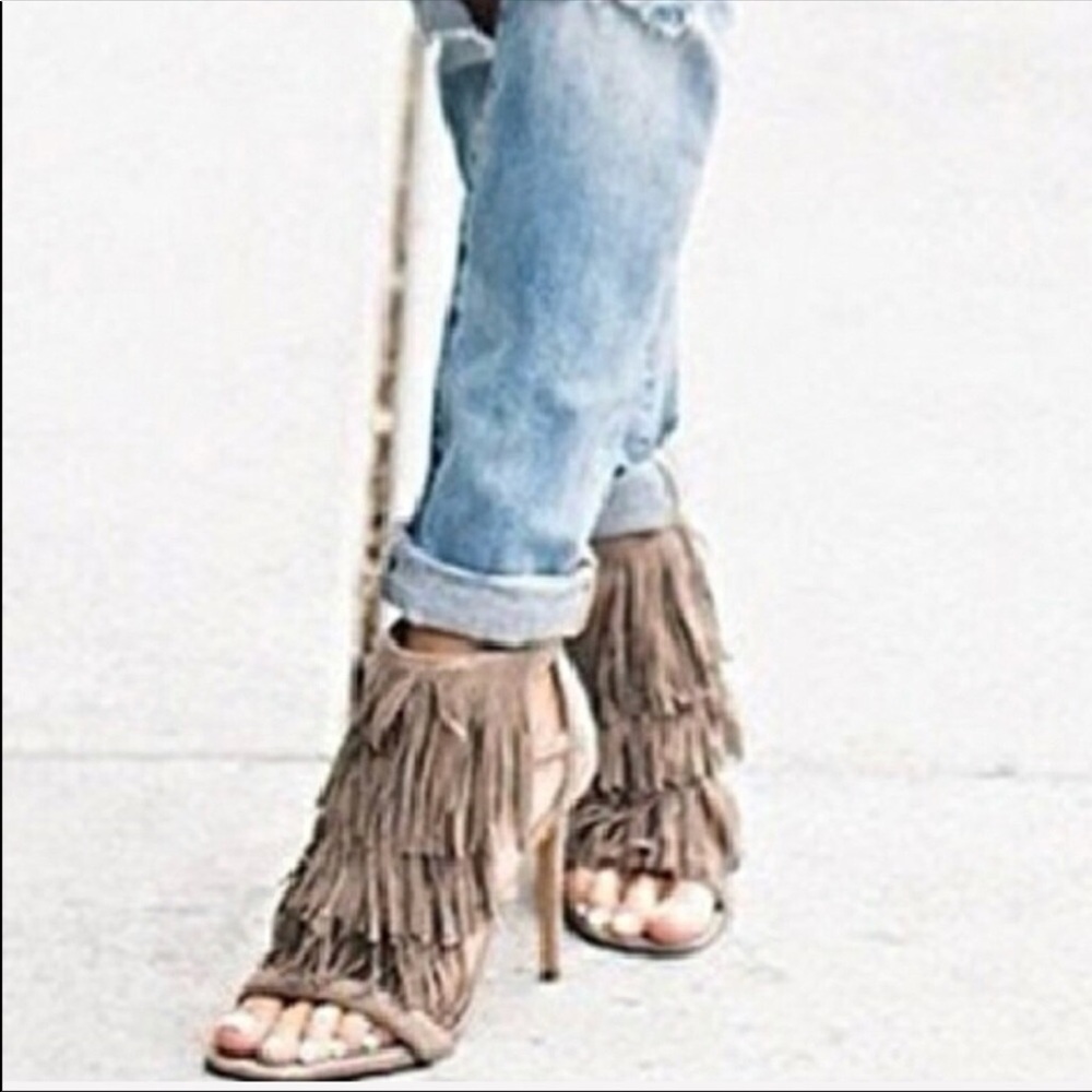 VANELI Heels - Picture 2 of 6